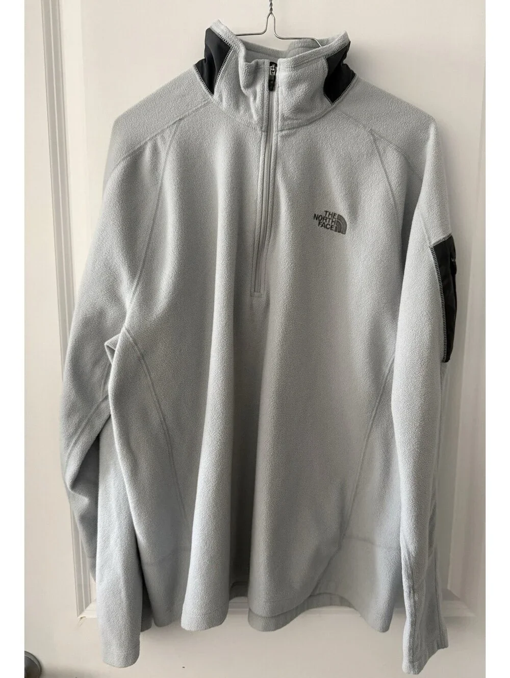The North Face Mens XL 1/4 Zip Fleece Pullover Jacket Gray Mock Neck Outdoor